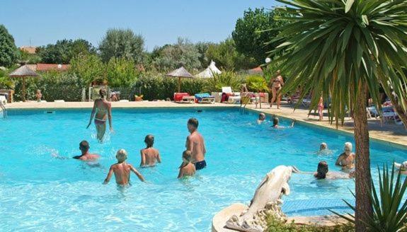 Camping Beau Rivage Hotell Mèze Eksteriør bilde