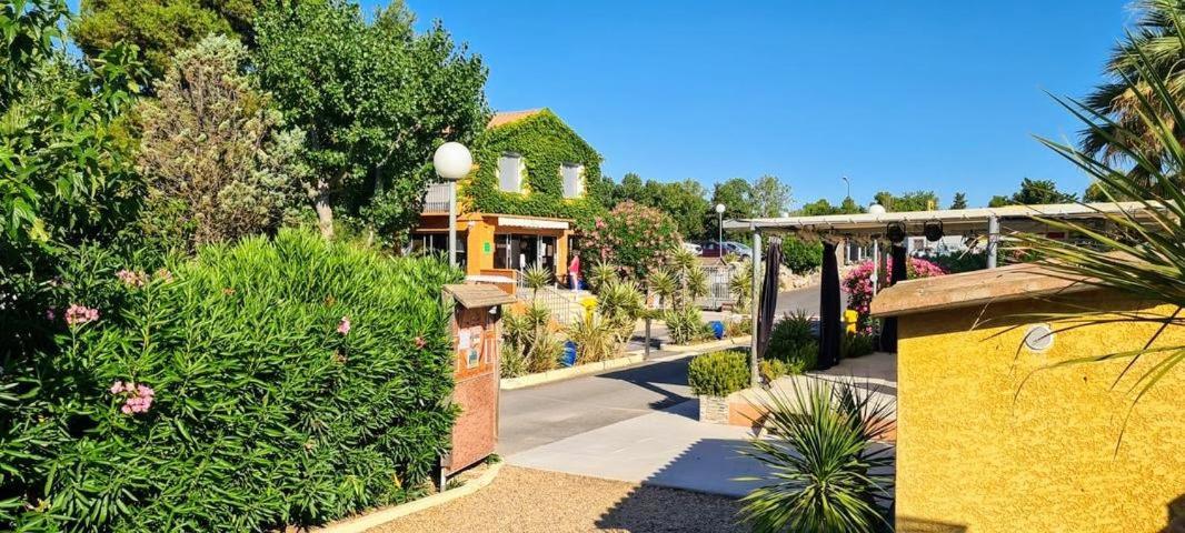 Camping Beau Rivage Hotell Mèze Eksteriør bilde